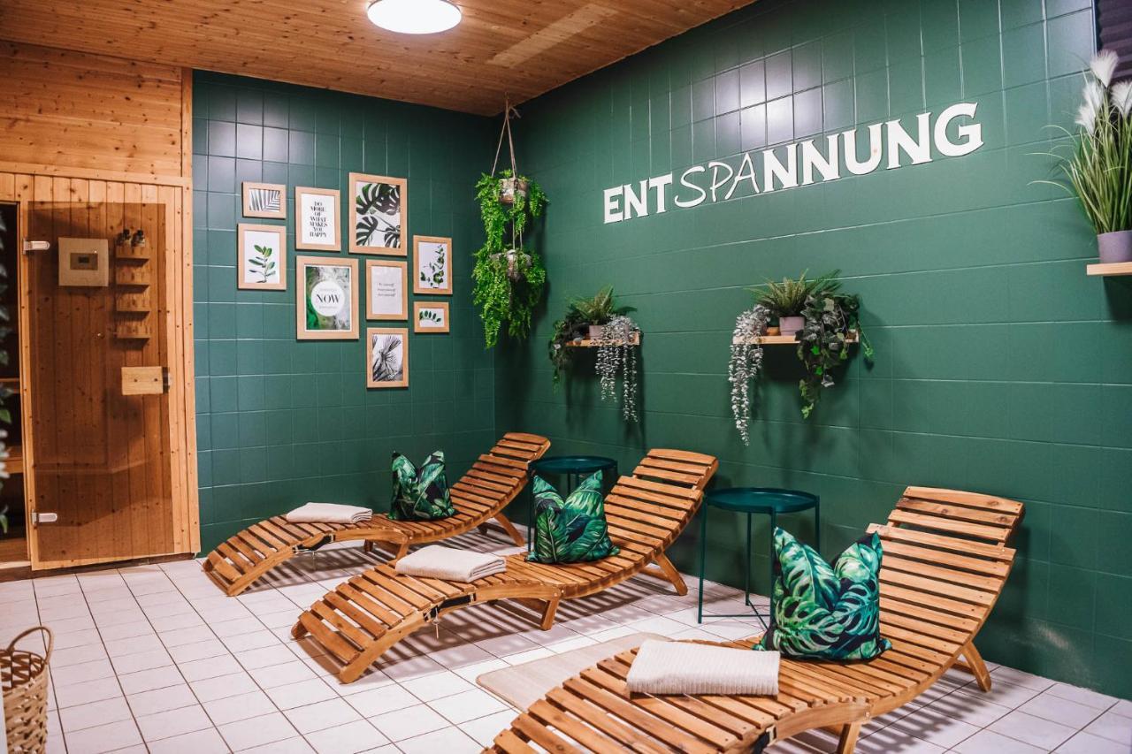 Xxl Ferienhaus Goldberger See - Sauna - 16 Personen 外观 照片