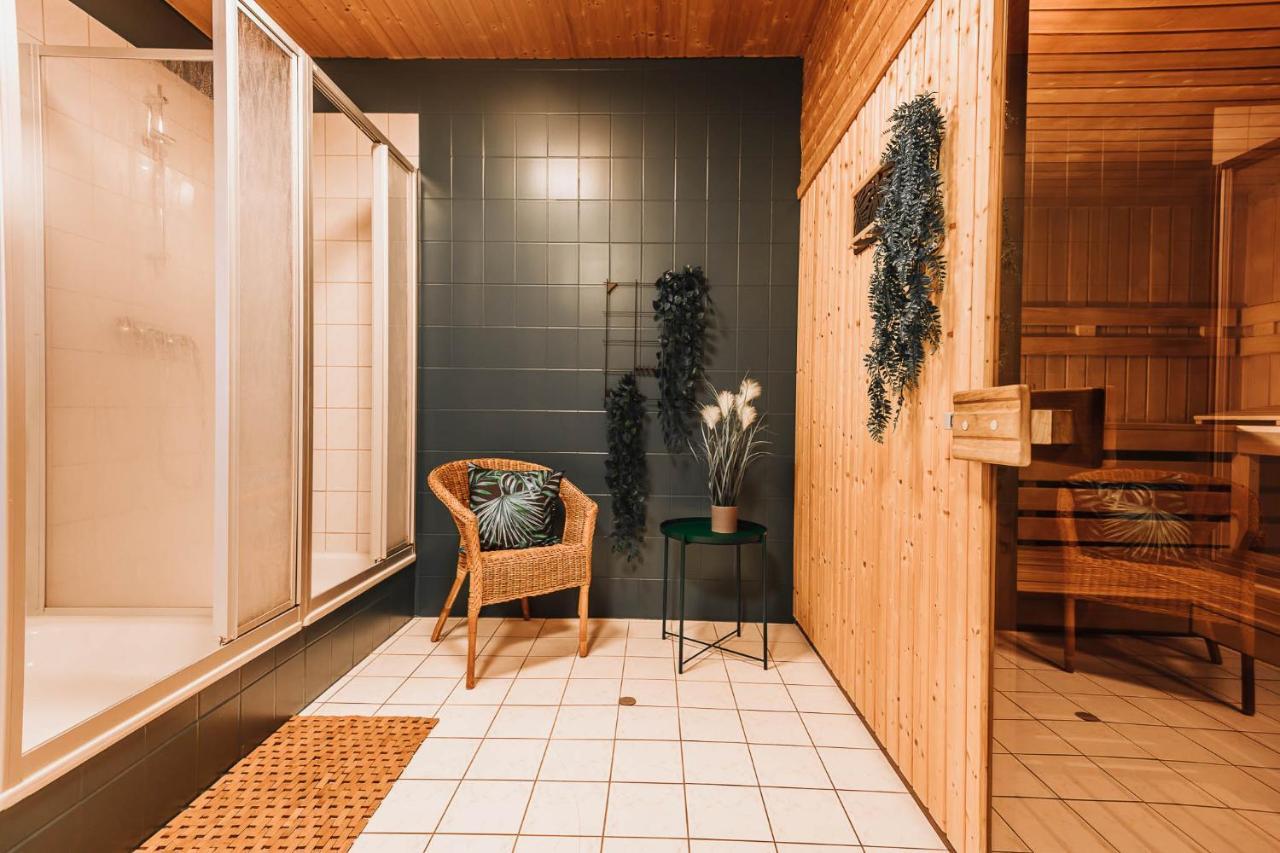 Xxl Ferienhaus Goldberger See - Sauna - 16 Personen 外观 照片